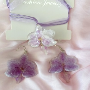 Set din mini Orhidee Phalaenopsis  - bijuterii - cercei - cercei din rășină - Artynos.ro