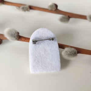 Broșă Bibliotecă to go Inima Alba - bijuterii - broșe - Artynos.ro