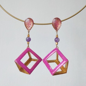 Cercei  Fuchsia Geometric - bijuterii - cercei - cercei din rășină - Artynos.ro