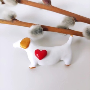 Brosa Dachshund iubaret, Bijuterii, Brose, Confectionarea bijuteriilor, ARTYNOS