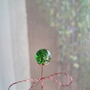 Martisor Candy pin verde - bijuterii - mărțișor - Artynos.ro
