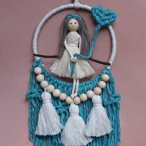 Decorațiuni de perete pentru păpuși Makramé cu bile de lemn -  - Artynos.ro