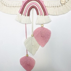 Decor de perete personalizat - nor macrame cu curcubeu și frunze (mare) - girly -  - Artynos.ro