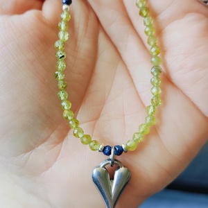 Colier 'Sweet ' cu peridot  - bijuterii - coliere - coliere din mărgele - Artynos.ro