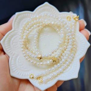 Colier ' Little star gold ' din argint placat cu aur de 24k  - bijuterii - coliere - coliere din mărgele - Artynos.ro