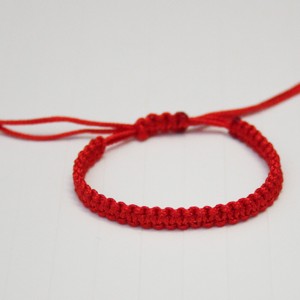 Brățară de protecție - Brățară macramé roșie - Dimensiune nou-născut -  - Artynos.ro