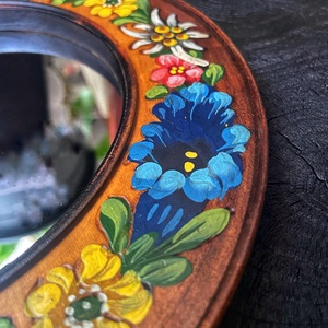 Oglindă decorativă în flori tradiționale / Oglinda Florilor / Oglindă - casă & stil de viață - accesorii pentru decorat casa - oglinzi perete, oglinzi decor - Artynos.ro