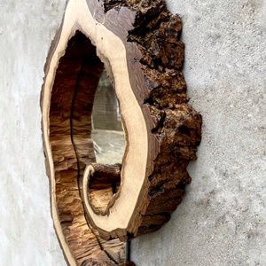 Oglindă Albă-ca-Zăpada / Oglindă din lemn de nuc cu ramă naturală / Oglindă de perete / Oglindă mireasă - casă & stil de viață - accesorii pentru decorat casa - oglinzi perete, oglinzi decor - Artynos.ro