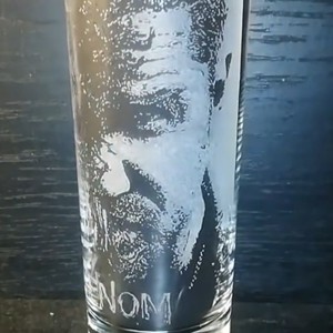 Setul Venom � Tom Hardy � Eddie  -  - Artynos.ro