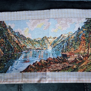 Lac montan - arte vizuale și accesorii  - imagini cu broderii - gobelin - Artynos.ro