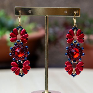 CreaBead Design cercei eleganți cu set rivoli de cristal -  - Artynos.ro