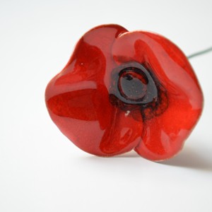 Floare de mac din ceramica realizata manual, Casa & Stil de viata, Decoratiuni de casa, Accesorii florale, Flori la fir, , ARTYNOS