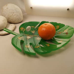Frunza verde  de palmier din rasina cu flori presate cadou delicat unicat - casă & stil de viață - decorațiuni de casă - decorațiuni de pereți - suport pentru chei - Artynos.ro
