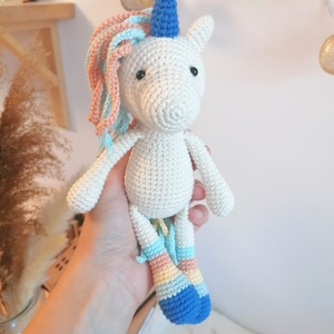 Unicorn crosetat manual - jucării și echipamente pentru copii - plușuri - unicorn - Artynos.ro