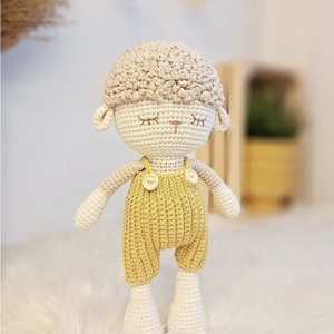 Oita somnoroasa cu salopeta  - jucării și echipamente pentru copii - daruri de botez - Artynos.ro