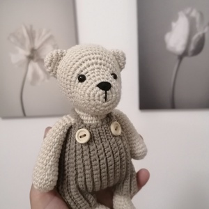 Ursulet crosetat manual - jucării și echipamente pentru copii - plușuri - ursuleț de pluș - Artynos.ro