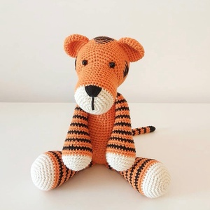 Tigru crosetat manual - jucării și echipamente pentru copii - plușuri - figurine de pluș - Artynos.ro
