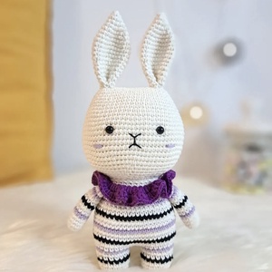 Iepuras crosetat 15cm - decor de sărbători - decorațiuni de paște - iepuraș de paște - Artynos.ro