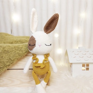Iepuras crosetat 22cm - jucării și echipamente pentru copii - plușuri - iepure de pluș - Artynos.ro