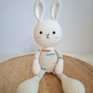 Iepuras crosetat manual 23cm - Artynos.ro