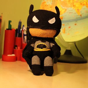 Batman supererou croșetat figura -  - Artynos.ro
