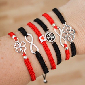Brățară macramé împletită - Infinite black -  - Artynos.ro