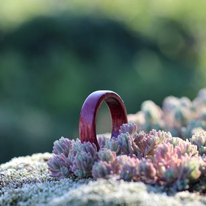 Inel din lemn � Inima purpurie , , , ARTYNOS