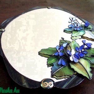 Oglindă de perete 3D cu violete -  - Artynos.ro