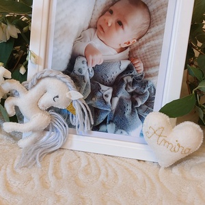 Rama foto personalizata Newborn - pentru copii si bebelusi, Casa & Stil de viata, Echipament pentru camera copiilor, Tablouri de camera pentru copii, Broderie, Cusatura, ARTYNOS