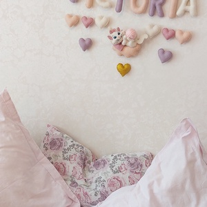 Ghirlanda personalizata cu nume pentru camera copiilor. Cadouri pentru copii. Decoratiuni handmade.Jucarii personalizate - casă & stil de viață - echipament pentru camera copiilor - decorațiuni de cameră - Artynos.ro