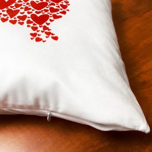 Pernă decorativă cu elf de Crăciun - Sweet Little Gnomes Pillow - crăciun - decorațiuni de crăciun de casă - căsuțe decorative de crăciun - Artynos.ro
