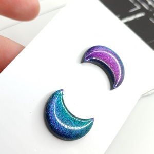 Cercei Wear the Moon - bijuterii - cercei - cercei din rășină - Artynos.ro