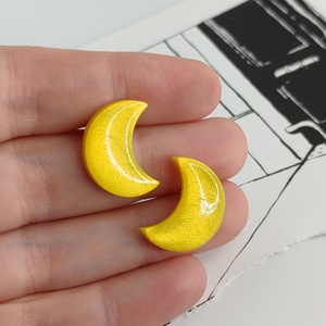 Cercei Wear the Moon - bijuterii - cercei - cercei din rășină - Artynos.ro