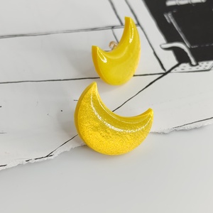 Cercei Wear the Moon, Bijuterii, Cercei, Cercei din rasina, Confectionarea bijuteriilor, ARTYNOS