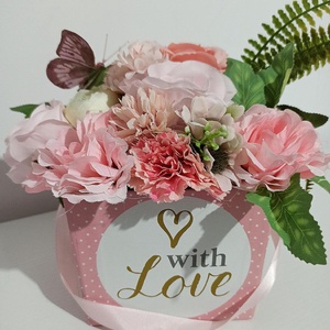CUTIE ROZ WITH LOVE CU FLORI ROZ - casă & stil de viață - decorațiuni de casă - accesorii florale - cutii cu flori - Artynos.ro
