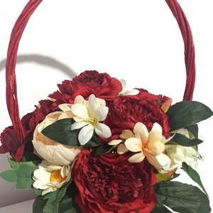 COS DIN RACHITA ROSU  CU BUJORI ROSII SI FLORICELE SOMON, Casa & Stil de viata, Decoratiuni de casa, Accesorii florale, Buchete de flori, Aranjament de flori, ARTYNOS