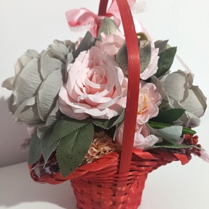 Coș Florentin Roșu Cu Trandafiri Roz și Gri - casă & stil de viață - decorațiuni de casă - accesorii florale - buchete de flori - Artynos.ro