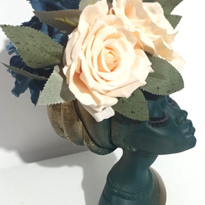 MARICA DIN CERAMICA CU GENE, TRANDAFIRI SI HORTENSIE, Casa & Stil de viata, Decoratiuni de casa, Decoratiuni de masa si rafturi, Boluri decorative, Aranjament de flori, ARTYNOS