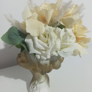 MARICA DIN CERAMICĂ ALB-AURIU, CU FLORI ALBE ȘI BEJ - casă & stil de viață - decorațiuni de casă - decorațiuni de masă și rafturi - boluri decorative - Artynos.ro