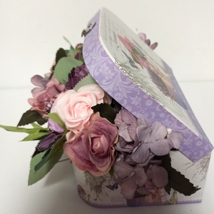 CUTIE TIP GEAMANTAN CU FLORI MOV, LILA - casă & stil de viață - decorațiuni de casă - accesorii florale - cutii cu flori - Artynos.ro