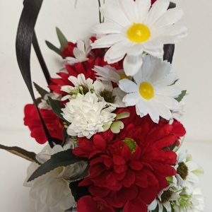 Cutie Tip Picnic Cu Floricele Albe și Roșii - casă & stil de viață - decorațiuni de casă - accesorii florale - cutii cu flori - Artynos.ro