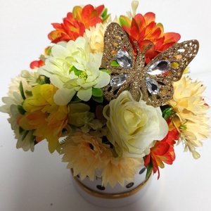 Cutie Albă Cu Buline Negre și Floricele Galbene - casă & stil de viață - decorațiuni de casă - accesorii florale - cutii cu flori - Artynos.ro