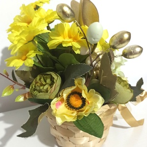 Coșuleț Cu Iepure Auriu și Floricele Galbene - casă & stil de viață - decorațiuni de casă - accesorii florale - cutii cu flori - Artynos.ro