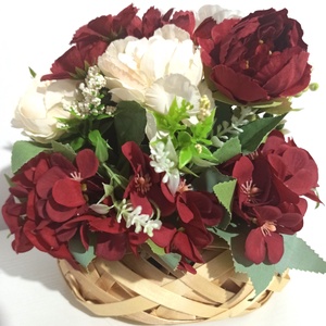 Coșuleț Oval Răchită Cu Iepure și Anemone - casă & stil de viață - decorațiuni de casă - accesorii florale - cutii cu flori - Artynos.ro