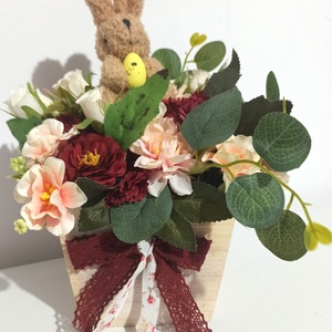 GHIVECI LEMN ALB CU IEPURE SI FLORI SOMON, GRENA, Casa & Stil de viata, Decoratiuni de casa, Decoratiuni de masa si rafturi, Boluri decorative, Aranjament de flori, ARTYNOS