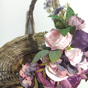 COȘ MARE DIN RĂCHITĂ GRI CU BUJORI ROZ, MOV - casă & stil de viață - decorațiuni de casă - decorațiuni de masă și rafturi - boluri decorative - Artynos.ro