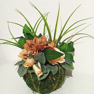 Coș tip sferă cu licheni cu crizantemă cofee -  - Artynos.ro