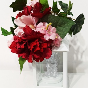 Decoratiune felinar cu led si ingeras, iedera, hortensie si anemona - Artynos.ro