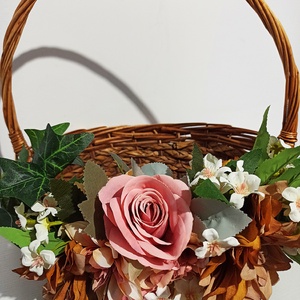 Coș mare cu trandafiri și dalii - casă & stil de viață - decorațiuni de casă - decorațiuni de masă și rafturi - boluri decorative - Artynos.ro