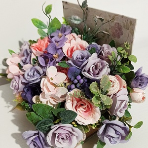 Carte cu floricele mov, lila - casă & stil de viață - decorațiuni de casă - accesorii florale - cutii cu flori - Artynos.ro